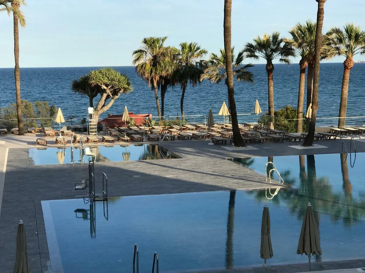 Apartment Sol Carihuela توريمولينوس